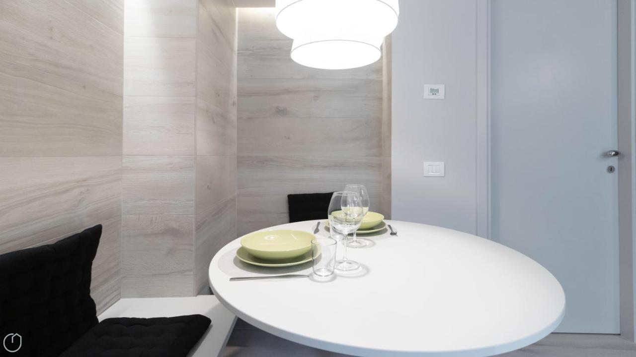 Italianway - Pontida 4 Bilo Apartment Милано Екстериор снимка